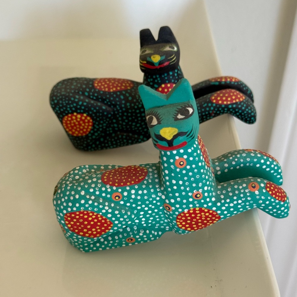 Authentic signed Mario Gomez hand carved wooden cats. Mexican folk art. (2)